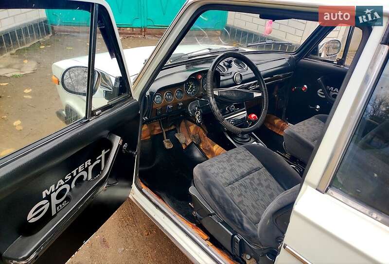 Седан ВАЗ / Lada 2106 1984 в Николаеве