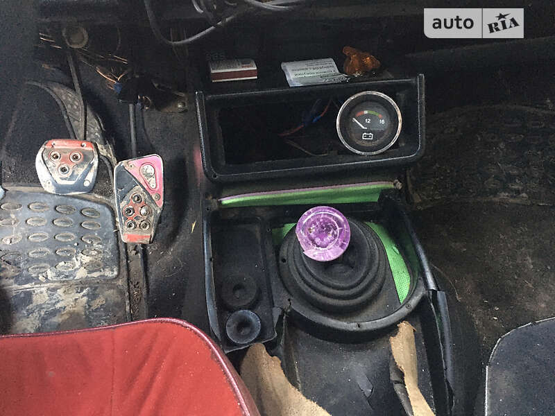 Седан ВАЗ / Lada 2106 1985 в Здолбунове фото 7 Седан ВАЗ / Lada 2106 1985 в Здолбунове