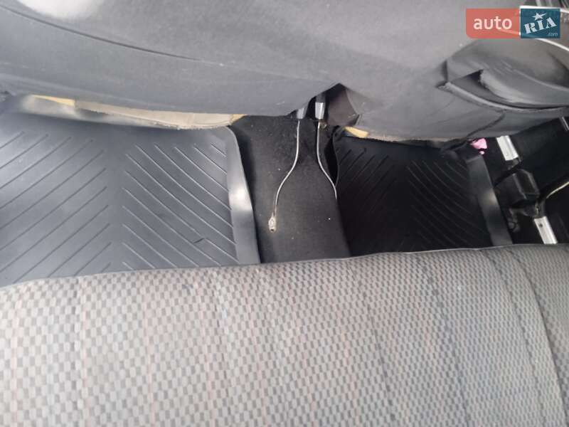 Седан ВАЗ / Lada 2106 1999 в Мукачевому