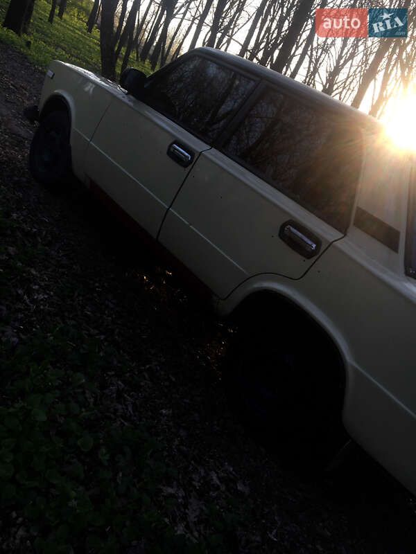 Седан ВАЗ / Lada 2106 1990 в Запоріжжі