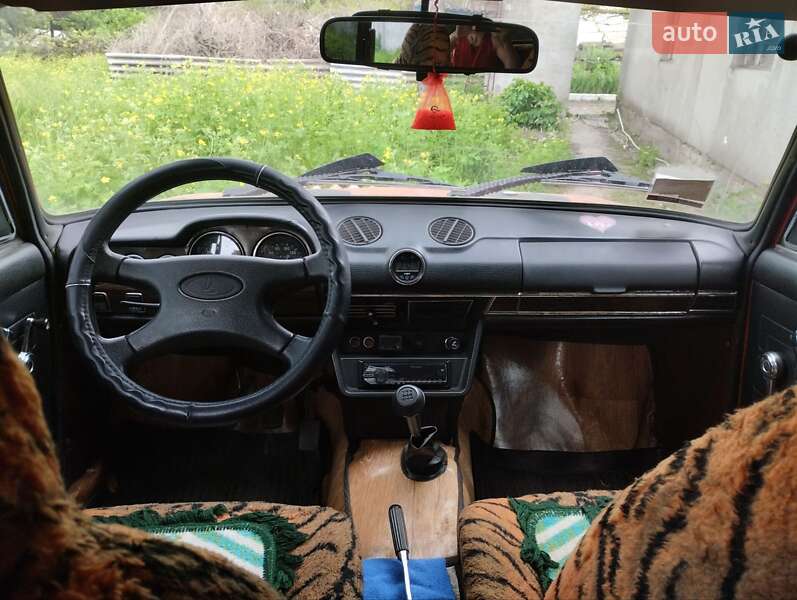 Седан ВАЗ / Lada 2106 1982 в Дніпрі