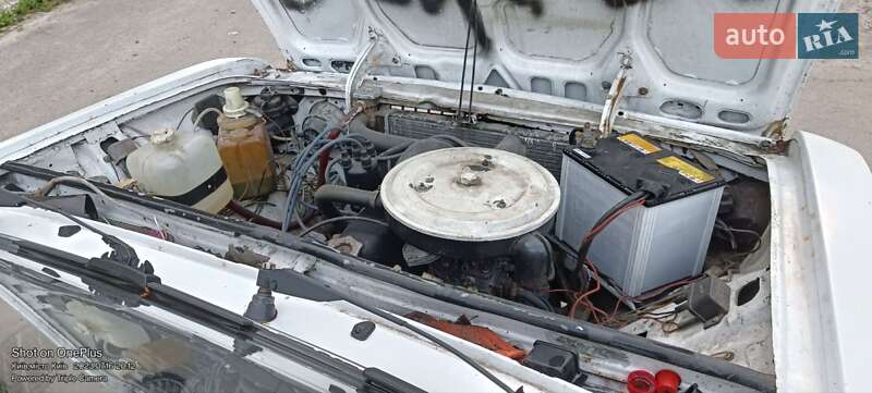 Седан ВАЗ / Lada 2106 1990 в Киеве
