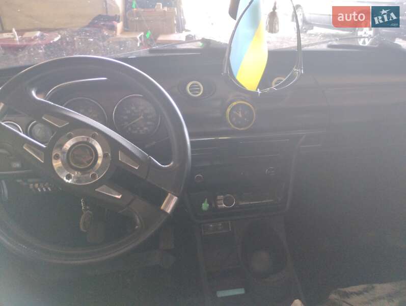 Седан ВАЗ / Lada 2106 1986 в Краснограді