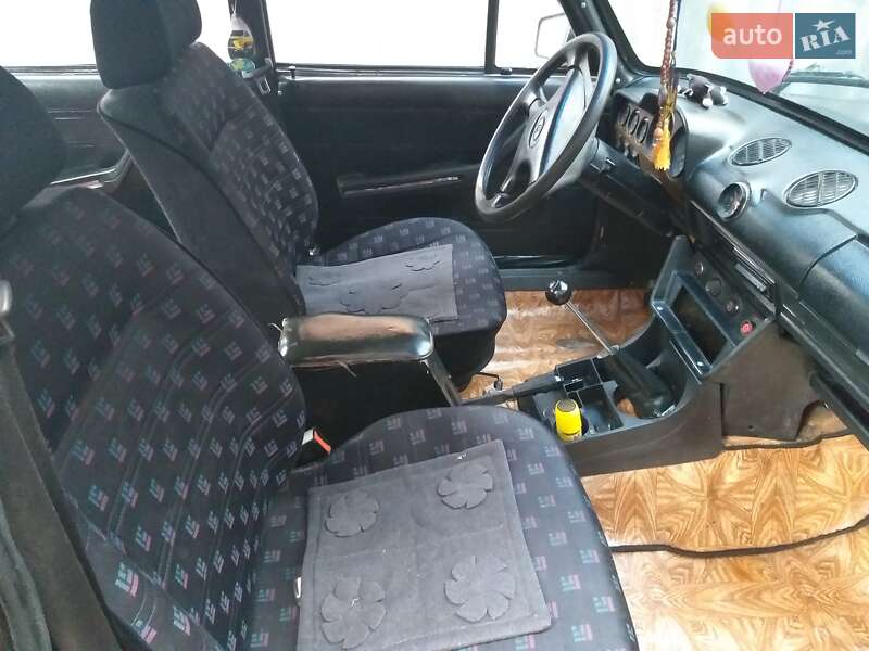 Седан ВАЗ / Lada 2106 1990 в Мерефа фото 5 Седан ВАЗ / Lada 2106 1990 в Мерефа