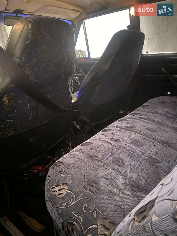 Седан ВАЗ / Lada 2106 1988 в Терновке фото 9 Седан ВАЗ / Lada 2106 1988 в Терновке