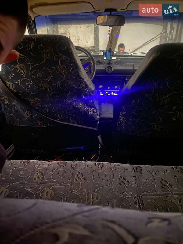 Седан ВАЗ / Lada 2106 1988 в Терновке фото 25 Седан ВАЗ / Lada 2106 1988 в Терновке