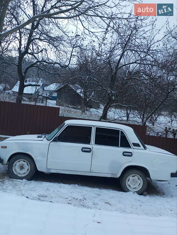 Седан ВАЗ / Lada 2106 1977 в Чернівцях