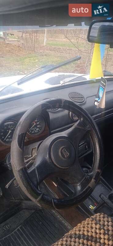 Седан ВАЗ / Lada 2106 1983 в Сторожинці