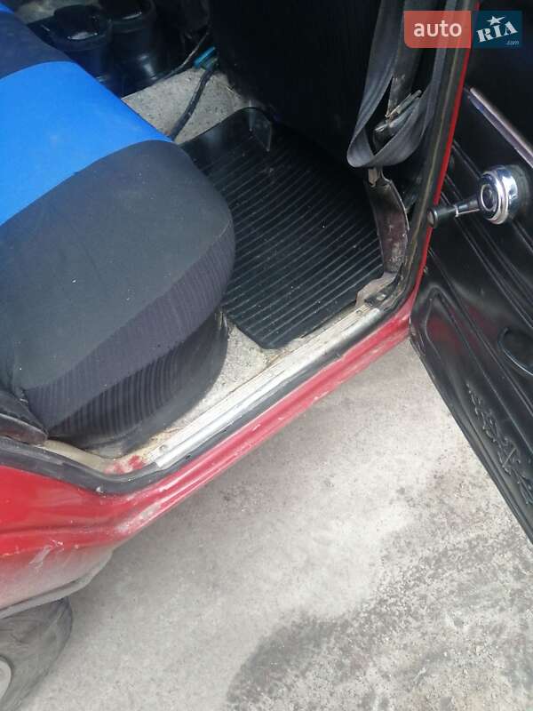 Седан ВАЗ / Lada 2106 1984 в Вышгороде