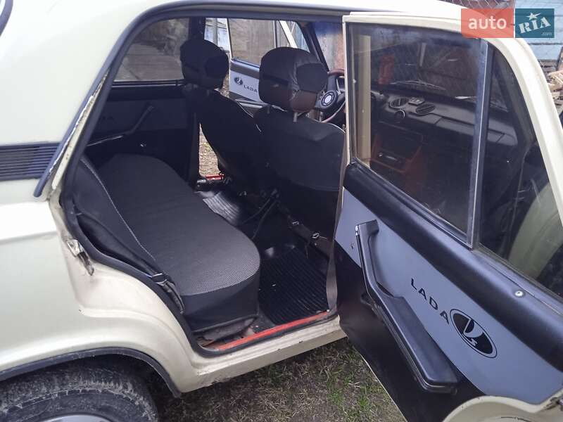 Седан ВАЗ / Lada 2106 1990 в Городне
