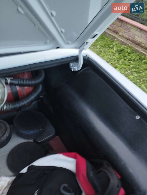 Седан ВАЗ / Lada 2106 1994 в Долине