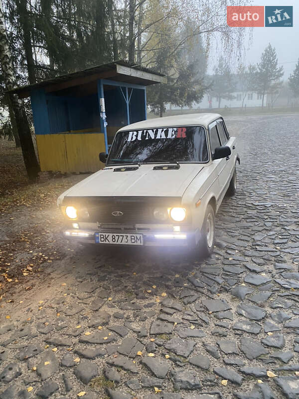 Седан ВАЗ / Lada 2106 1988 в Ровно