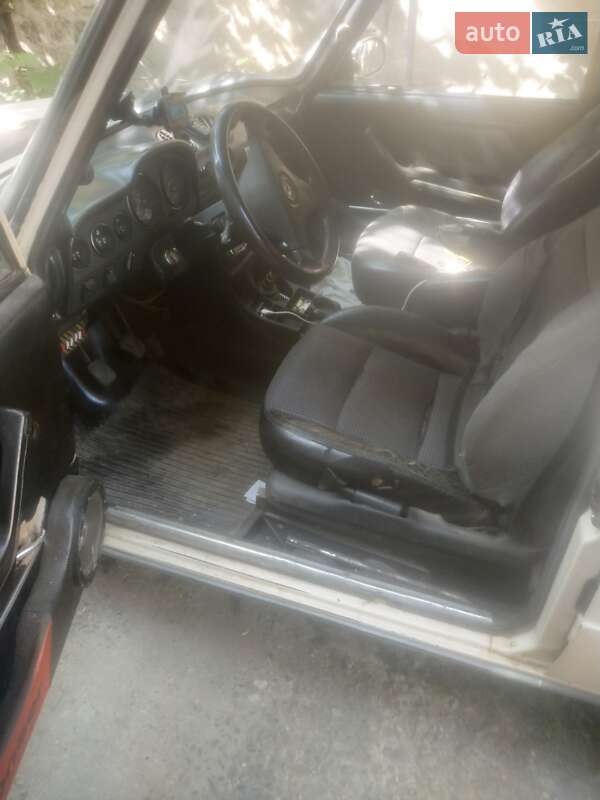 Седан ВАЗ / Lada 2106 1995 в Ужгороде