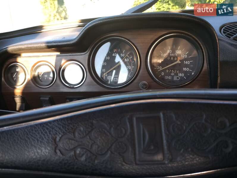 Седан ВАЗ / Lada 2106 1988 в Конотопе