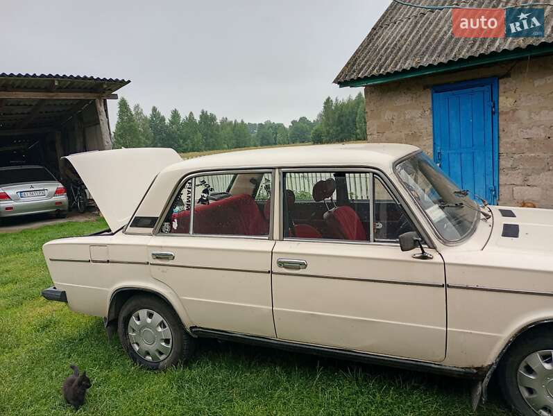Седан ВАЗ / Lada 2106 1988 в Малині