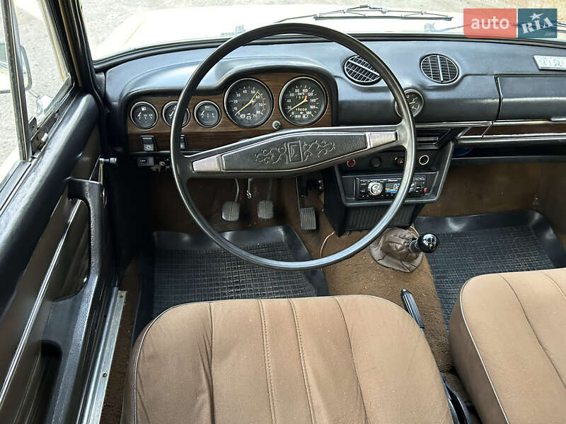 Седан ВАЗ / Lada 2106 1986 в Мене