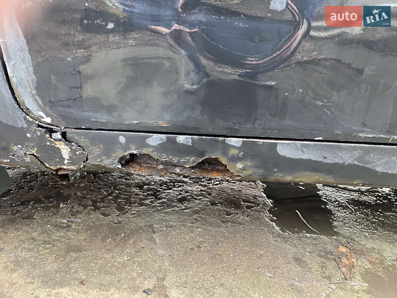 Седан ВАЗ / Lada 2106 1993 в Днепре