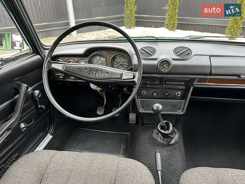 Седан ВАЗ / Lada 2106 1990 в Ужгороде