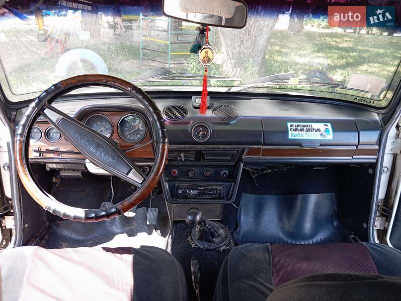 Седан ВАЗ / Lada 2106 1988 в Черкасах