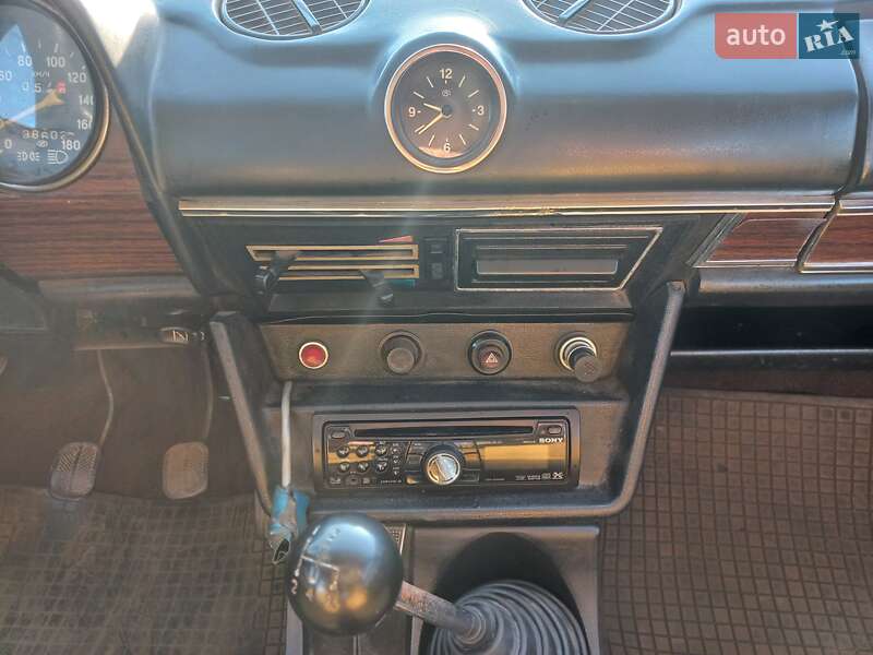 Седан ВАЗ / Lada 2106 1983 в Одессе