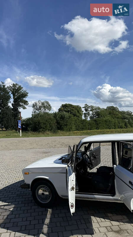 Седан ВАЗ / Lada 2106 1985 в Черновцах