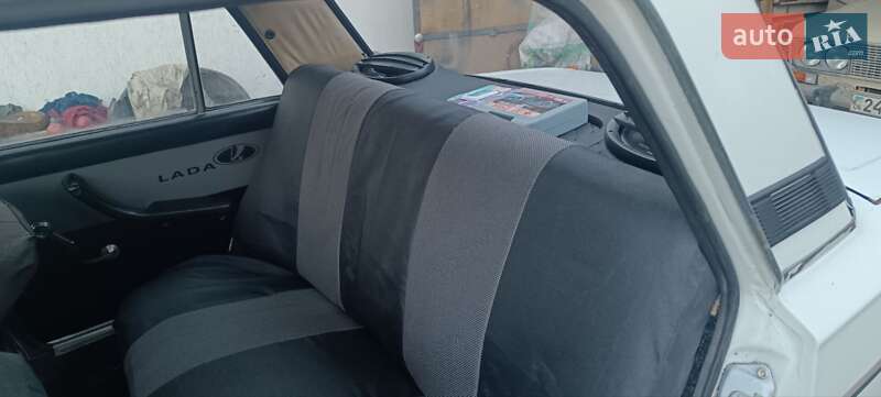 Седан ВАЗ / Lada 2106 1988 в Казатине фото 5 Седан ВАЗ / Lada 2106 1988 в Казатине