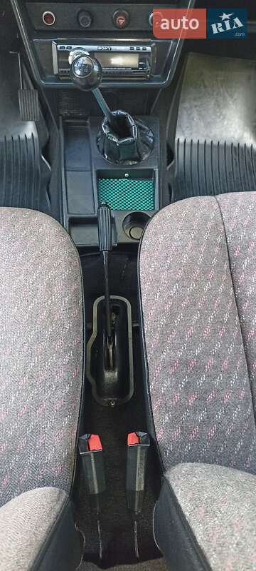 Седан ВАЗ / Lada 2106 1998 в Одесі