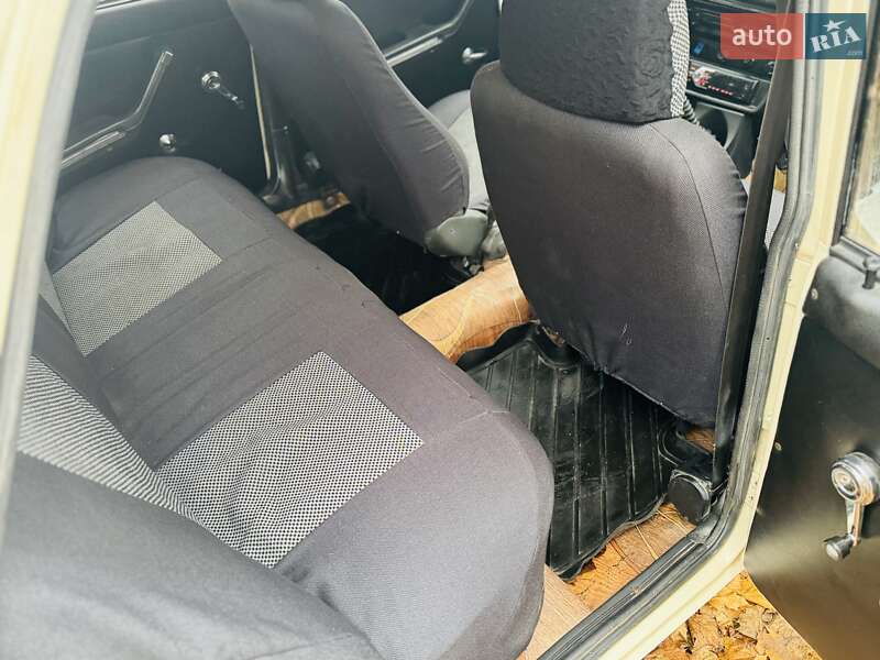 Седан ВАЗ / Lada 2106 1987 в Белогородке