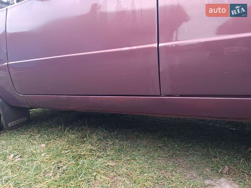 Седан ВАЗ / Lada 2106 1982 в Любомлі