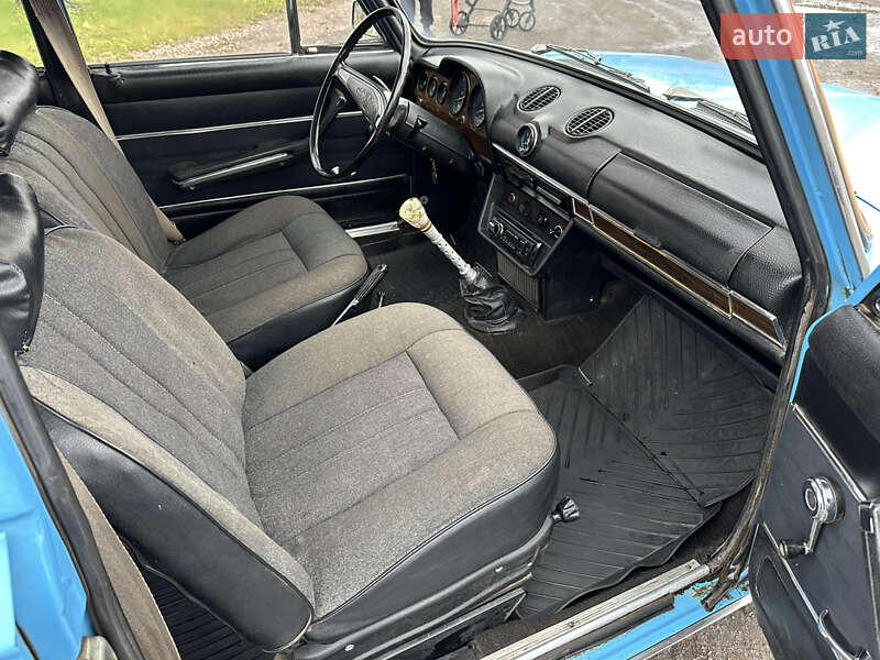 Седан ВАЗ / Lada 2106 1982 в Ромнах