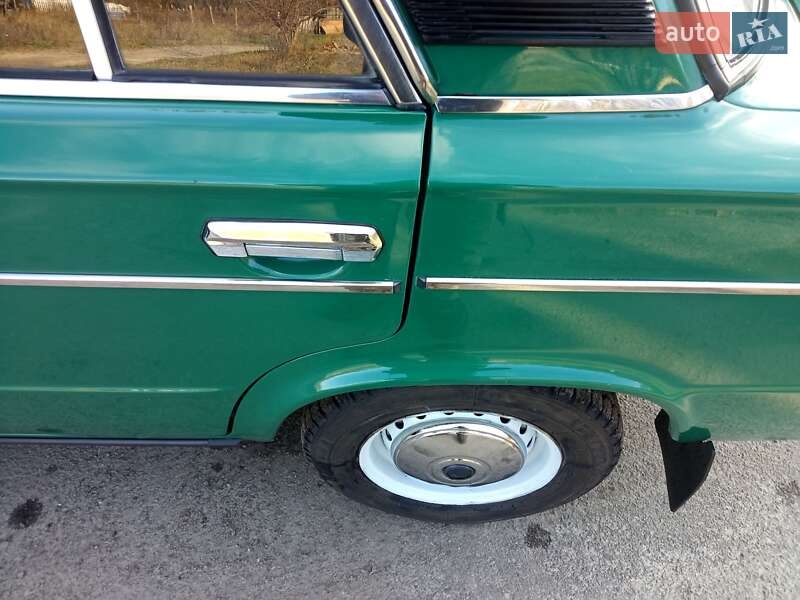 Седан ВАЗ / Lada 2106 1988 в Костополе