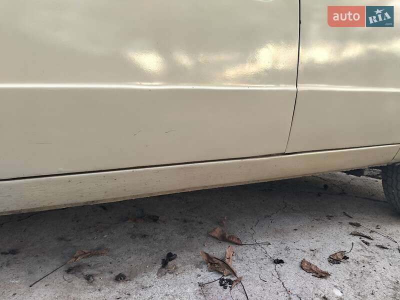 Седан ВАЗ / Lada 2106 1993 в Запорожье