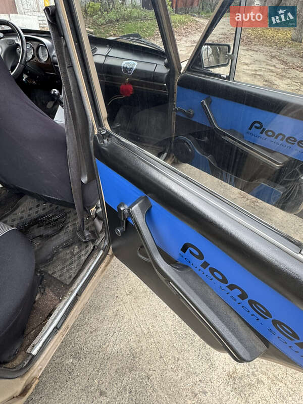 Седан ВАЗ / Lada 2106 1987 в Дніпрі