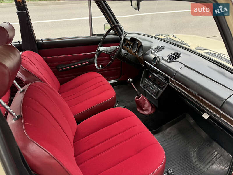 Седан ВАЗ / Lada 2106 1987 в Киеве