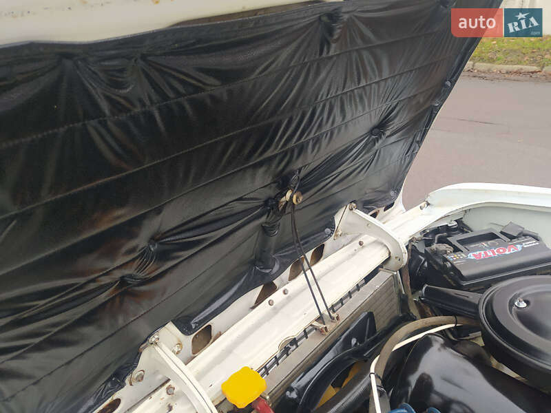 Седан ВАЗ / Lada 2106 1990 в Ровно