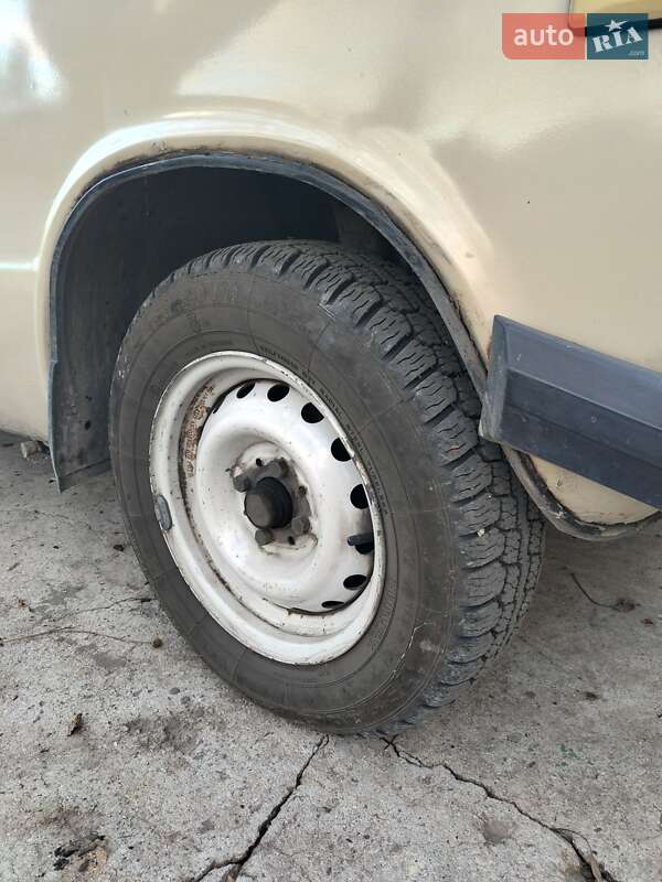 Седан ВАЗ / Lada 2106 1993 в Запорожье