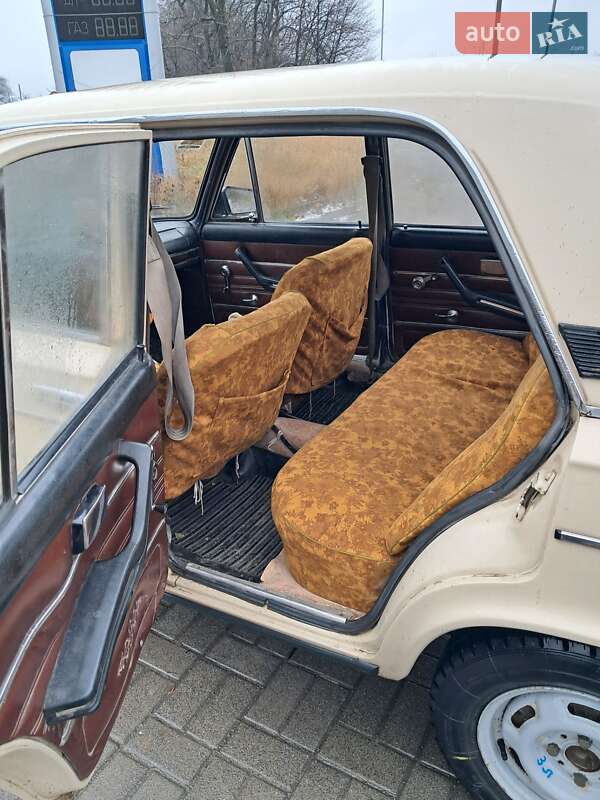 Седан ВАЗ / Lada 2106 1988 в Чернівцях