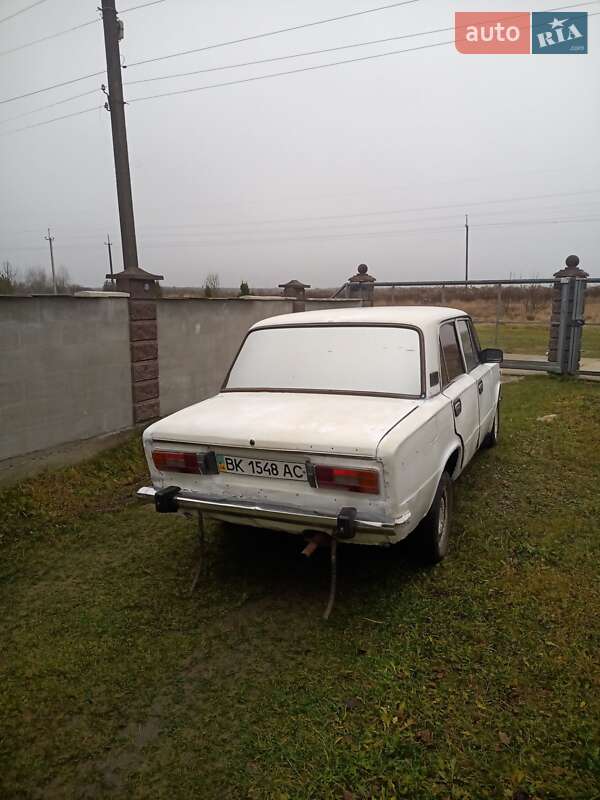 Седан ВАЗ / Lada 2106 1988 в Ровно