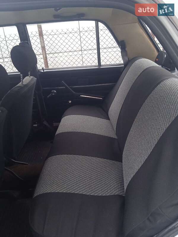 Седан ВАЗ / Lada 2106 1987 в Львове фото 7 Седан ВАЗ / Lada 2106 1987 в Львове