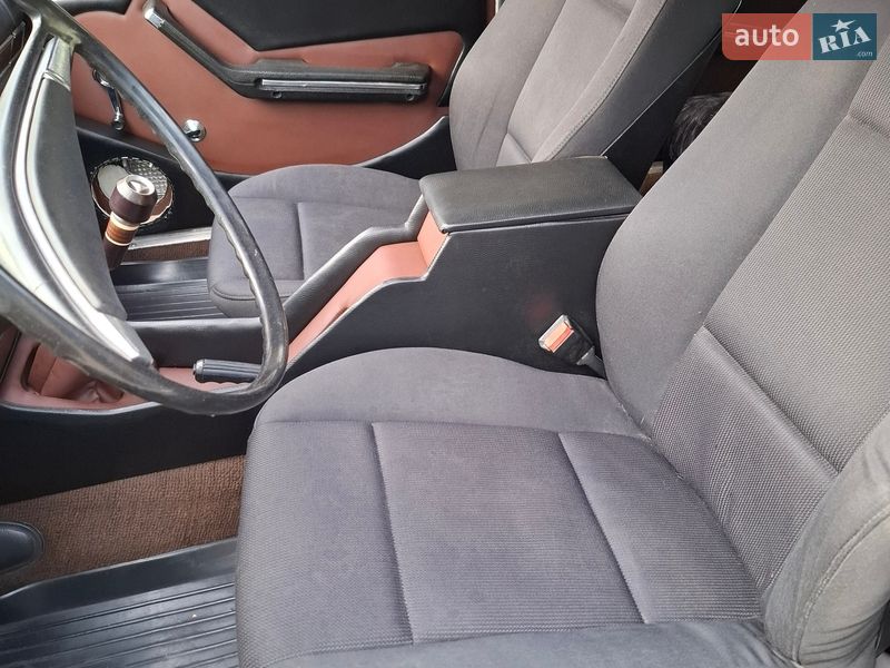 Седан ВАЗ / Lada 2106 1984 в Запорожье