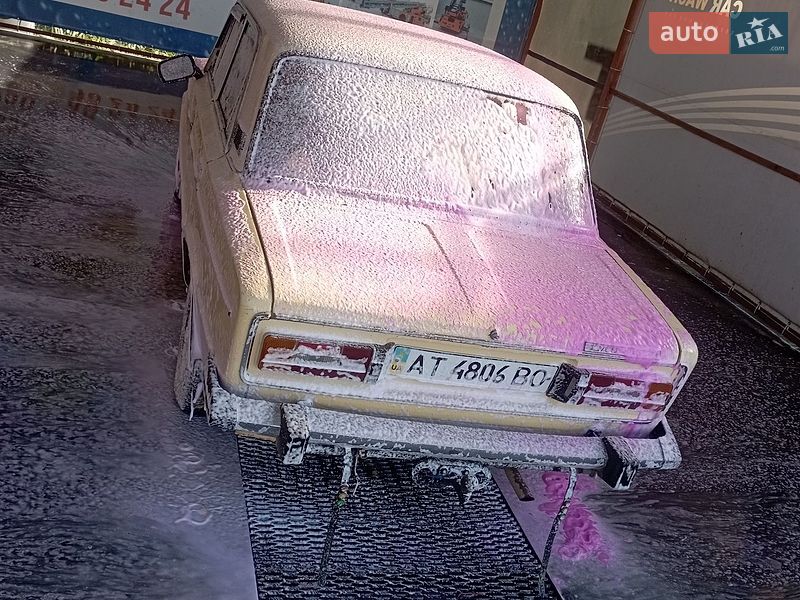 Седан ВАЗ / Lada 2106 1982 в Хотине