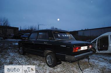 Седан ВАЗ / Lada 2107 1998 в Белой Церкви