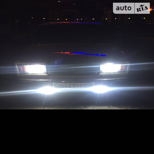 Седан ВАЗ / Lada 2107 2004 в Одессе