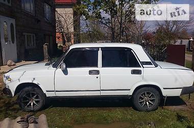 Седан ВАЗ / Lada 2107 1990 в Ужгороде