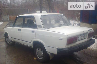 Седан ВАЗ / Lada 2107 2004 в Кицмани