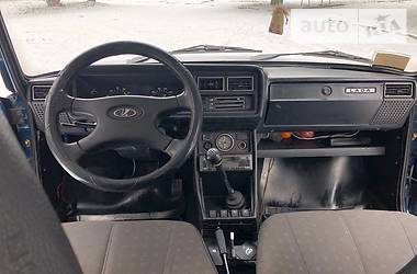 Седан ВАЗ / Lada 2107 2002 в Ровно