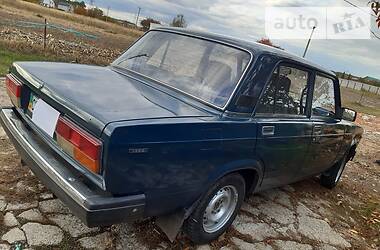 Седан ВАЗ / Lada 2107 2003 в Чернигове