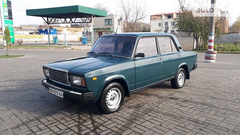 Седан ВАЗ / Lada 2107 2005 в Хмельницком