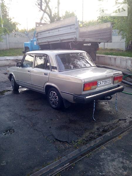 Седан ВАЗ / Lada 2107 2007 в Чигирине