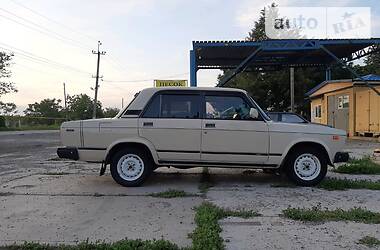 Седан ВАЗ / Lada 2107 1995 в Энергодаре